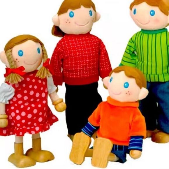 Goki Dollhouse Furniture Kitchen Table 4 Chairs Sink and Cupboard for 10” Dolls - Picture 5 of 5